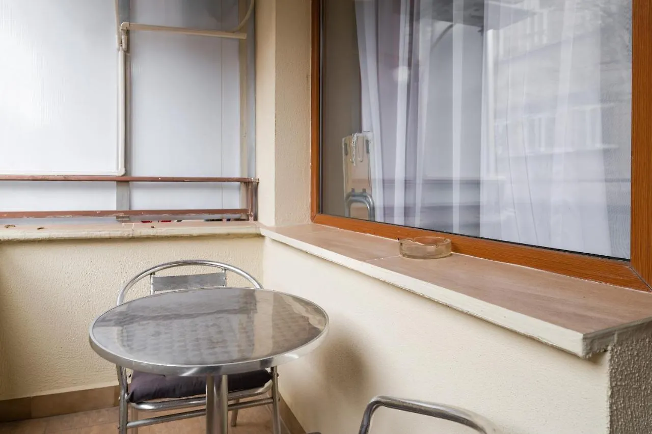 Moto Retreat I Sofia Central Studio I Free Parking Apartment