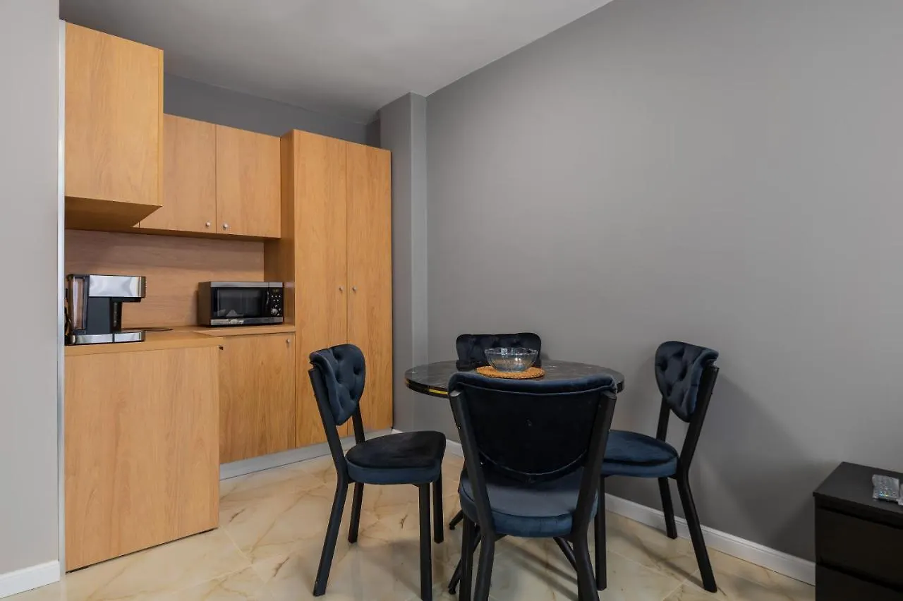 Moto Retreat I Sofia Central Studio I Free Parking Apartment